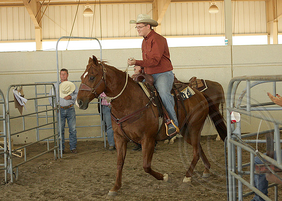 40d_0744_ShyniaMemorialCutting2009.jpg