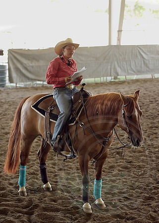40d_0734_ShyniaMemorialCutting2009.jpg