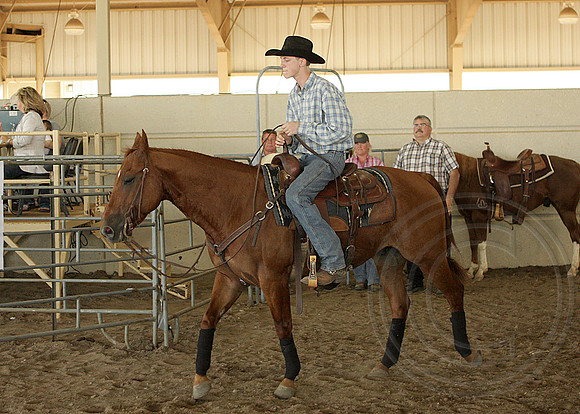 40d_0746_ShyniaMemorialCutting2009.jpg