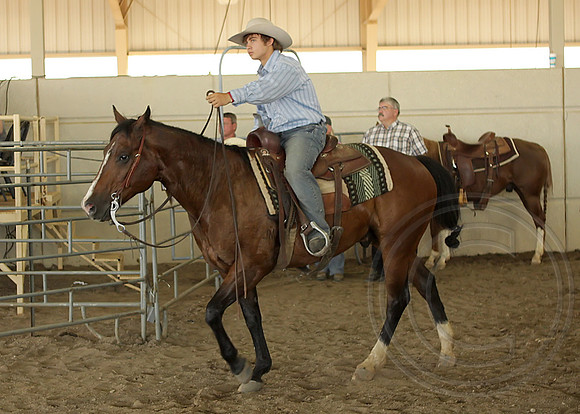 40d_0747_ShyniaMemorialCutting2009.jpg