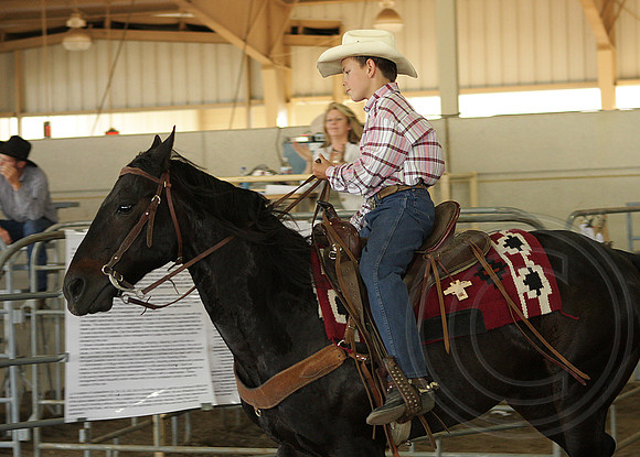 40d_0740_ShyniaMemorialCutting2009.jpg