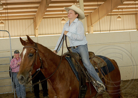 40d_0739_ShyniaMemorialCutting2009.jpg