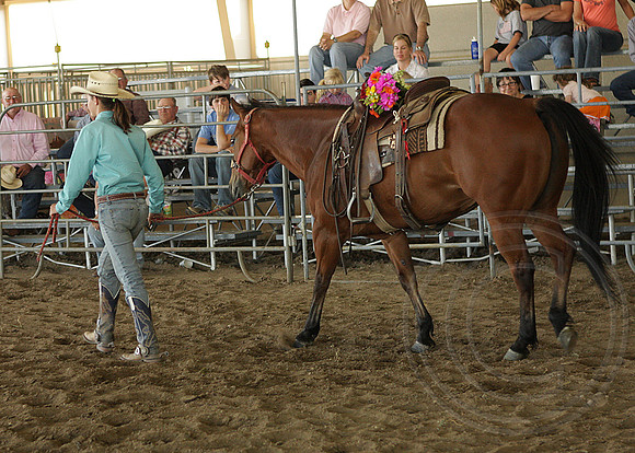40d_0751_ShyniaMemorialCutting2009.jpg