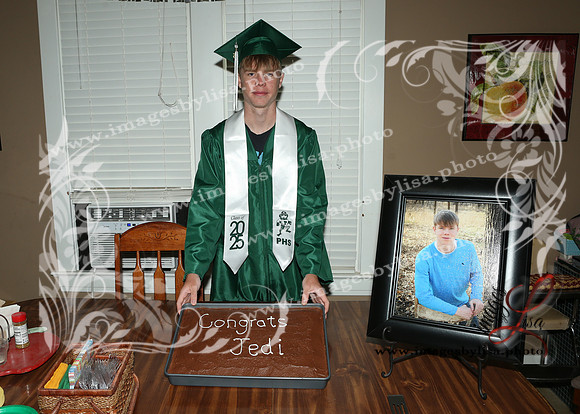 JedGraduation_1703_2025